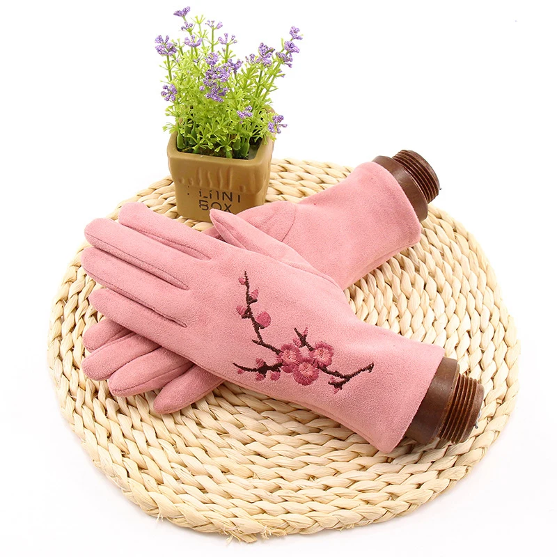 

2020 Female Touch Screen Gloves Suede Leather Driving Gloves Plum Blossom Embroidery Cashmere Mittens Full Finger Driving Gloves