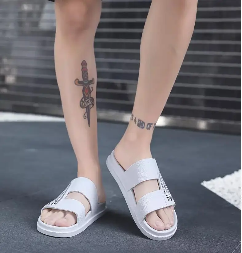 

Summe Men Sandals Leather Quality Beach Slippers Casual Shoes Flat Outdoor Beach Shoes Big Size