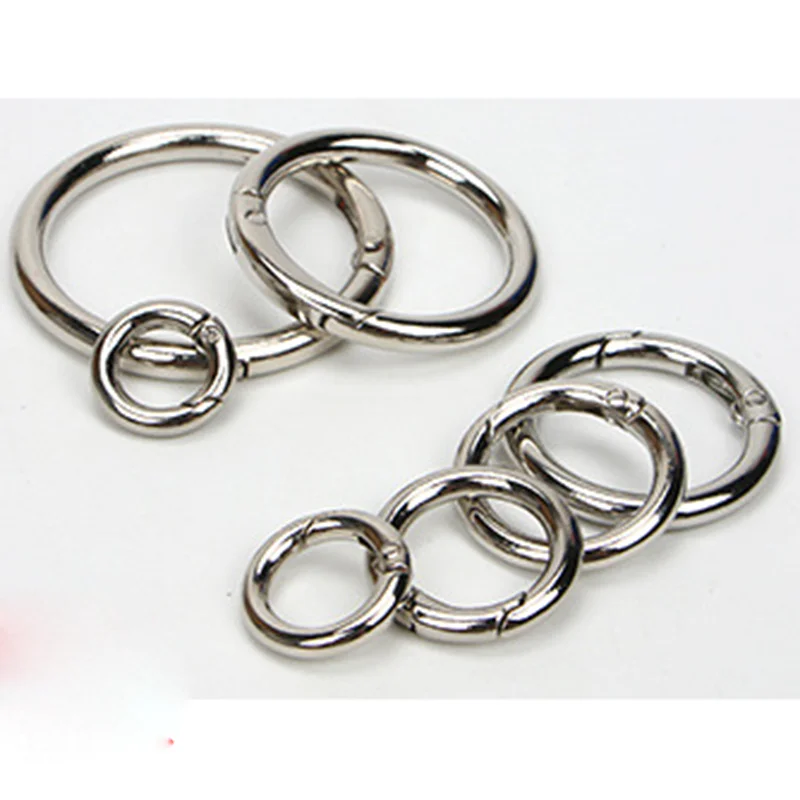 2 шт. круглые кольца с карабином и кнопкой |