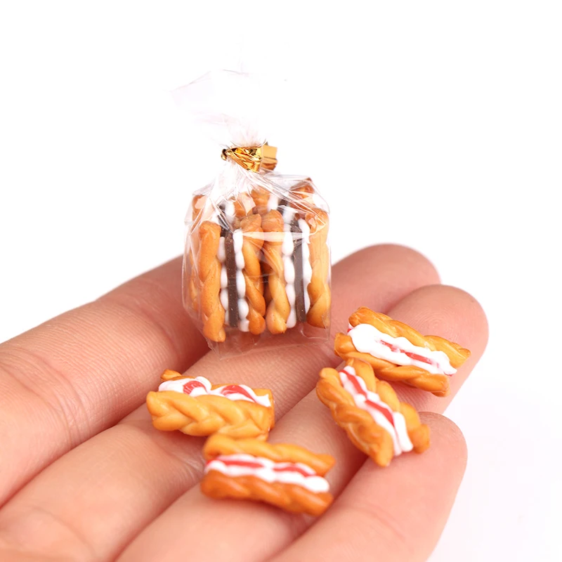 

Ром, сэндвич, бисквит, масштаб 1:12, миниатюрное печенье, милое мини-печенье, имитация еды для кукольного домика, декоративные аксессуары, кухо...