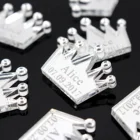 Персонализированный сувенир в форме короны с именем принцессы принца, даты, дня рождения, вечеринки в честь рождения ребенка, Декоративный Сувенир для стола, 50 шт.