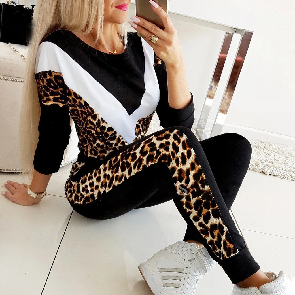 Женский спортивный костюм с леопардовым принтом розовый черный свободный из