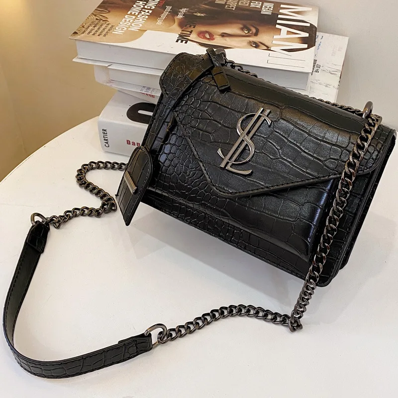 

The same crocodile-print little girl bag new 2021 textured stiletto bag fashion one-shoulder chain bag