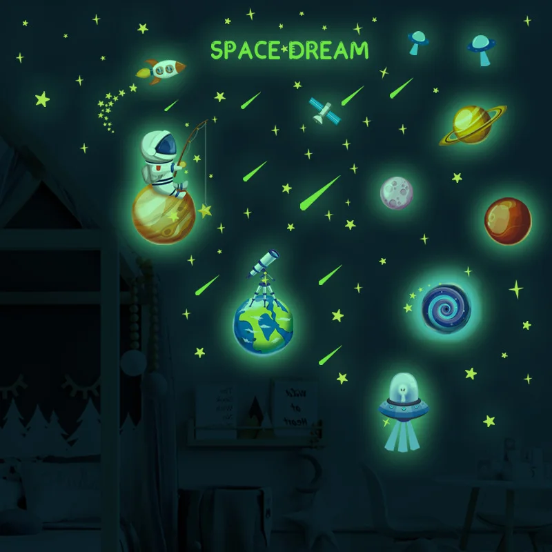 

Светящаяся космическая планета астронавт Наклейка на стену мультфильм ФЛУОРЕСЦЕНТНОЕ пространство мечта детская комната зеленый светиль...