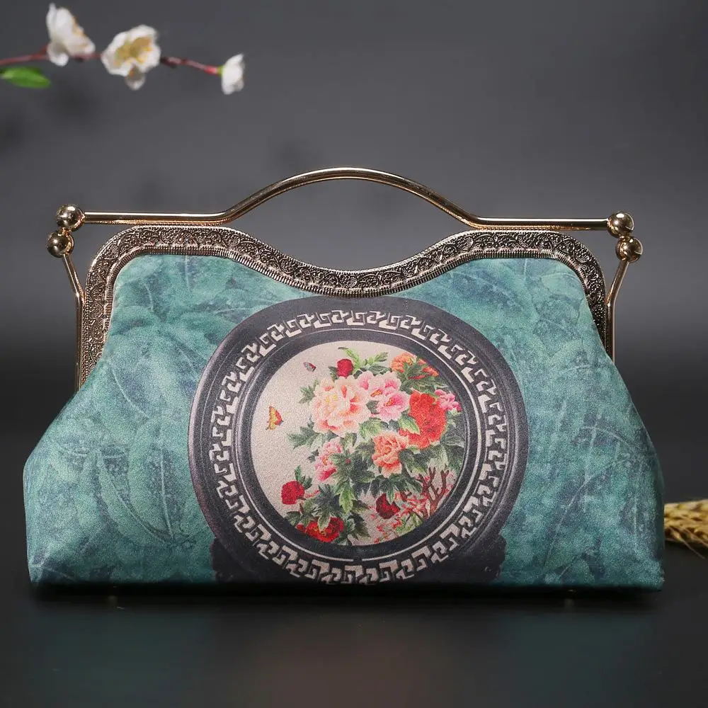 

Elegant Retro Cheongsam Bag Handmade Bag Gift Imitation Fragrant Cloud Yarn Imitation Silk Handbag Palace Flower and Bird