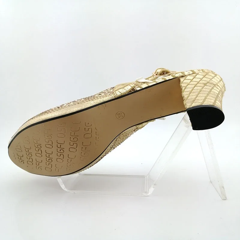 2019 г. итальянский дизайнерский Женский комплект из обуви и сумки золотистого