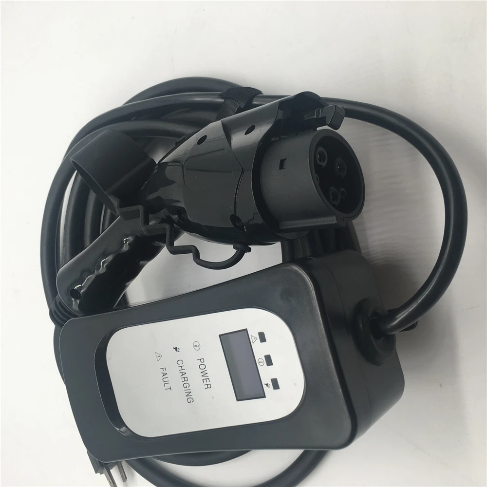 

16a 32a european plug power adapter Level 2 lcd AC ev charger charging connector with type2 female plug
