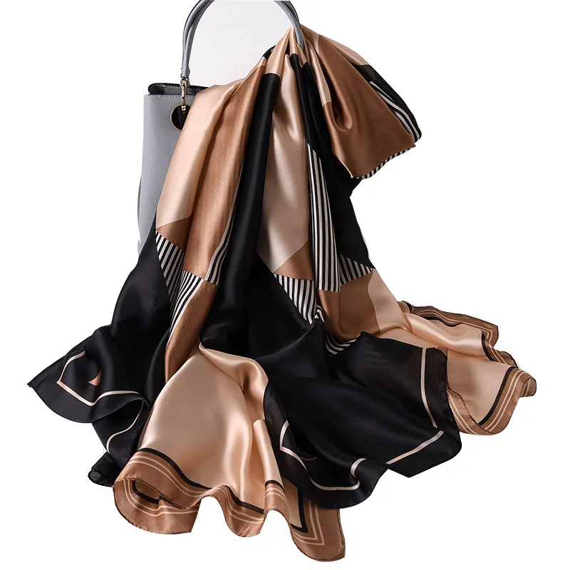 

Korean version of the striped big beach towel female gauze scarf imitation silk new decorative silk scarf air conditioning shawl