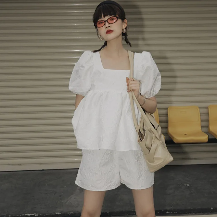 

2021 Summer Cotton Shorts Sets Women Vintage Square Collar Puff Sleeve Tops High Waist Shorts 2 Piece Sets Womens Outfits