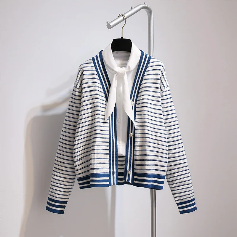 

Striped Knitted Women Sweater Cardigan Autumn New 2021 V-Neck Long-Sleeved Straight Sweet Style Female Outwear Coats Tops