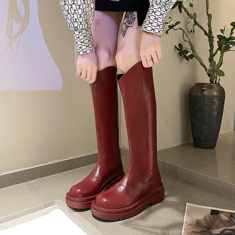 

Женские мотоциклетные сапоги до колена, черные сапоги из искусственной кожи в стиле панк, на среднем каблуке, теплая Праздничная обувь на ма...