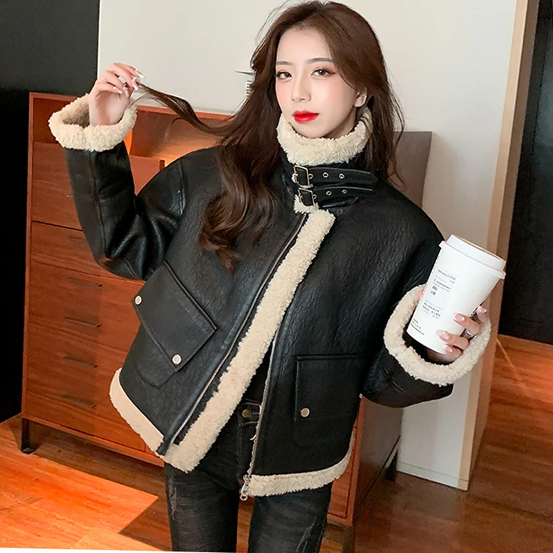 

2020 Women Autumn Winter Korean Short Leather Fur Jacket Solid Color Casual Wild Lamb Fur Collar Leather Coat Chamarras De Mujer