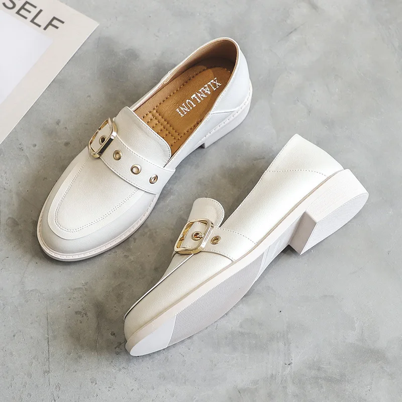 

Soft Casual Woman Shoe Slip-on Loafers With Fur Round Toe Female Footwear Autumn Oxfords New Slip On Retro Big Size Dress Fall