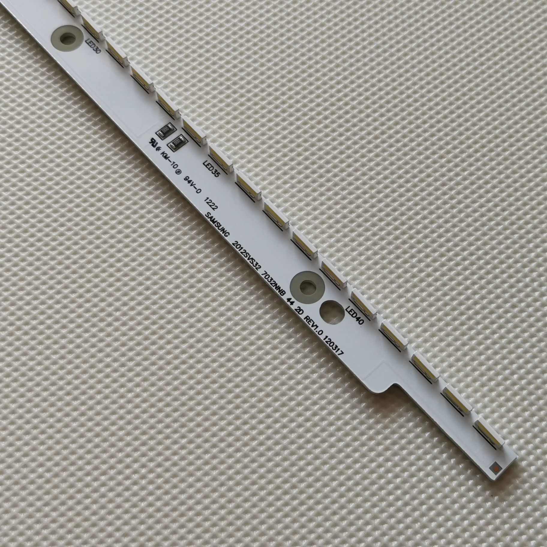 Новая светодиодная лента 44LED * 6 в 2012SVS32 7032NNB 44 2D REV1.0 для Samsung V1GE 320SM0 R1 UA32ES5500 UE32ES6100