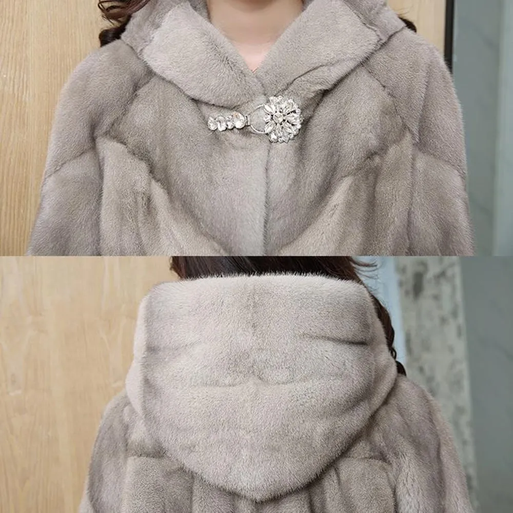 

2020 Winter New Fashion Hooded Collar Nine-Point Sleeve Mink Coat Ladies Short