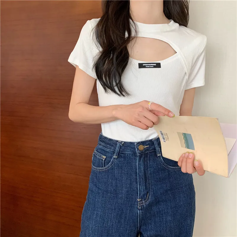 

YTX1140 2021 new design sense fake two-piece hollow slim slimming Korean version of the wild short-sleeved T-shirt