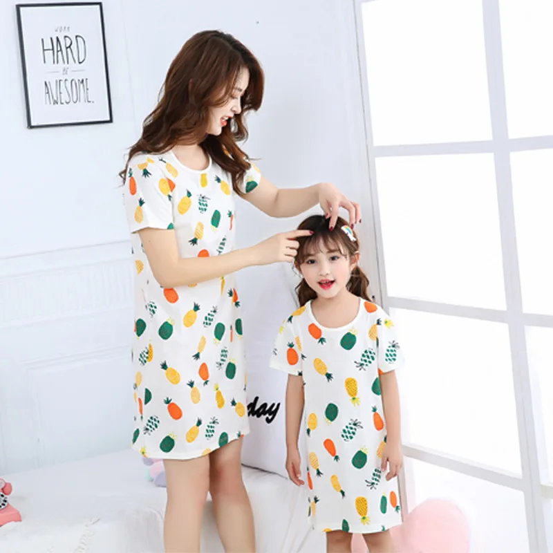 

2021 Summer New Casual Family Pajamas Short Cute Cartoon Cotton Girls Dresses Mom and Daughter Matching Clothes Sleepwear