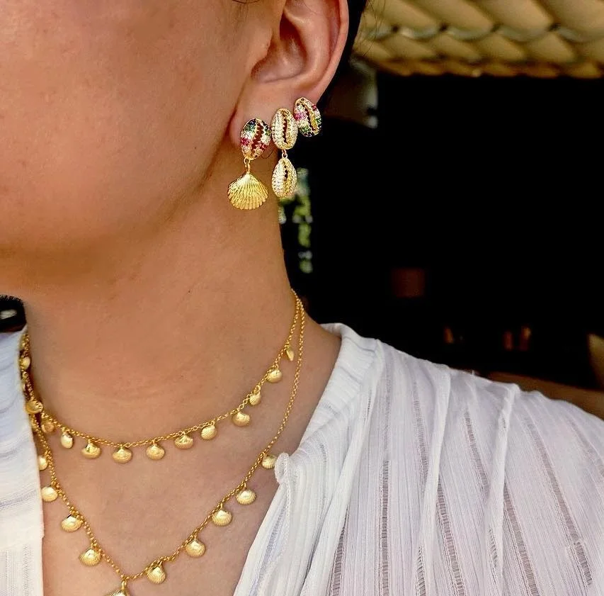 Позолоченные Летние Горячие Продажи Морской оболочки висячие серьги Радуга cz