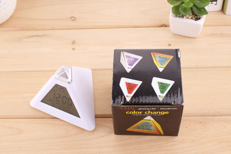 Triangle white seven-color alarm clock LED discolored creative fashion lazy decompression | Дом и сад