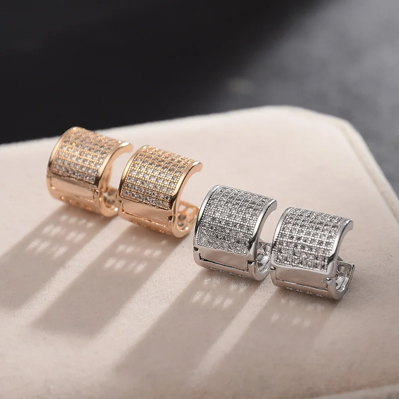 Женские классические серьги-гвоздики MAIKALE золотистые круглые серьги с фианитом