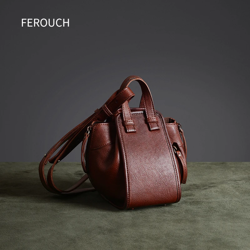 

2020 Handbags for Women Removable Belt Buckle Leather Luxury bags Creativity Design Girls Party Business Shoulder Bag 9240