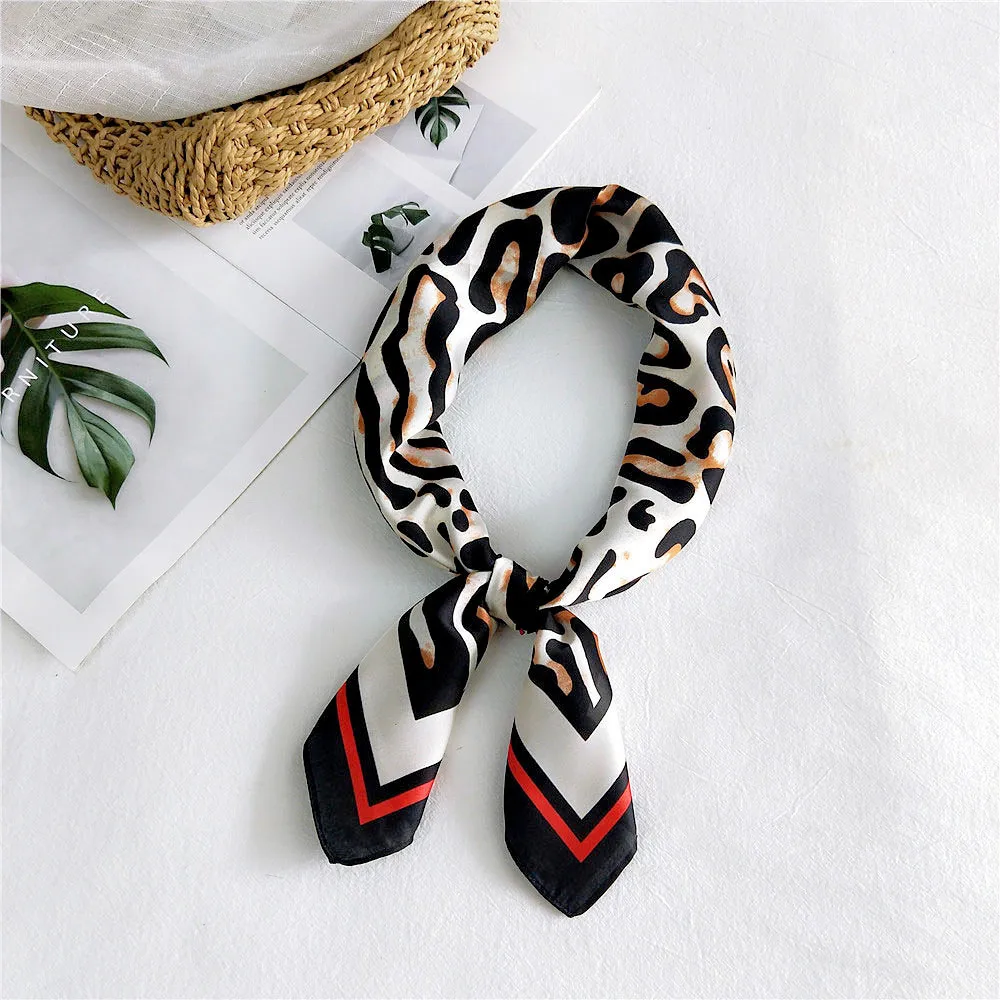 Новинка 70*70 см женский модный цветочный пантера Леопардовый шарф платок Шелковый