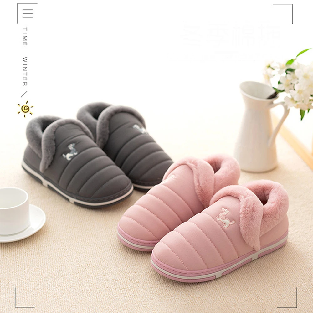 

Winter men's and women's bags and couples' homes are waterproof and non-slip thick bottom cotton slippers to keep warm