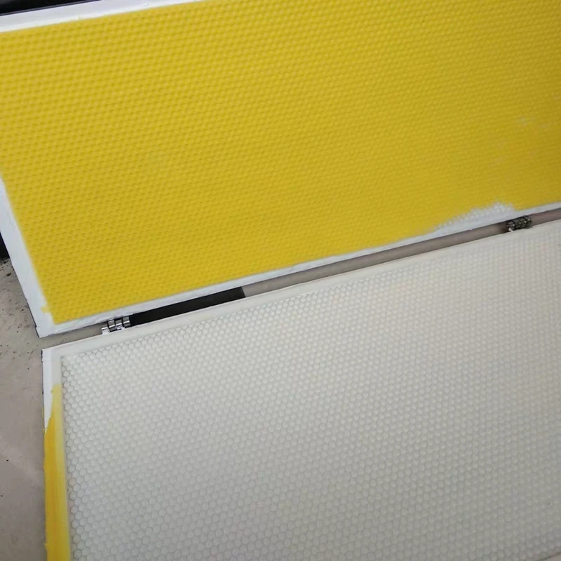 

2020 New Model Easy Operation Beeswax Foundation Machine, Notebook Beeswax Foundation Machine, Portable Foundation Machine