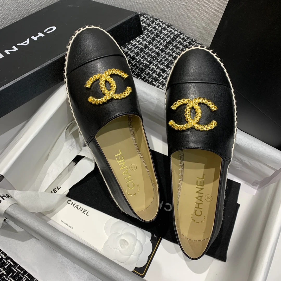 

2021 new high quality luxury brand CC2 designer fashion ladies shoes ladies casual shoes comfortable sports shoes