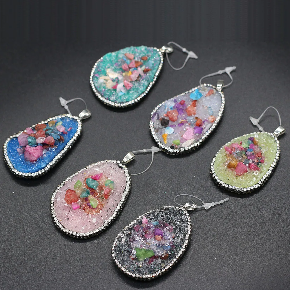 

1 PCS Irregular Shape Resin Crushed Stone Pendant Charm for Women Jewelry Making DIY Necklace Bracelet Earrings Accessories Gift