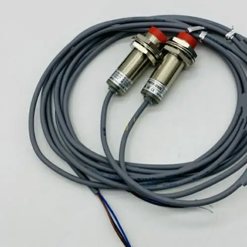 

Новый оригинальный FOTEK приближения Переключатель PM18-08N PM18-08P PM18-05NS PM18-05N PM18-05P