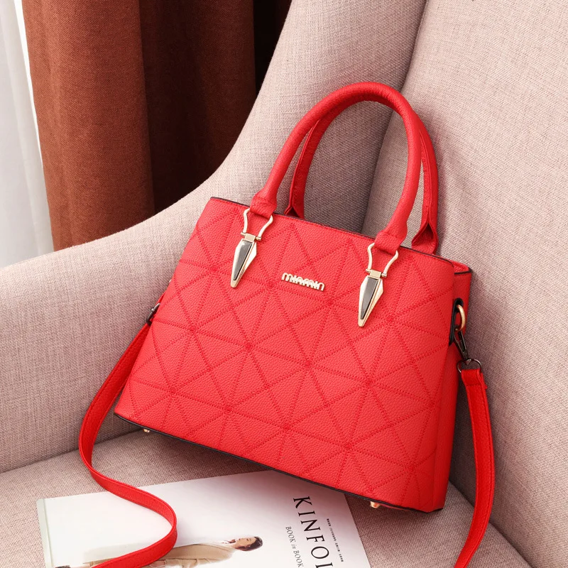 

Women's Bag 2020 New Style Plaid Pu Fashion Women's Bag Classic Messenger Bag Women