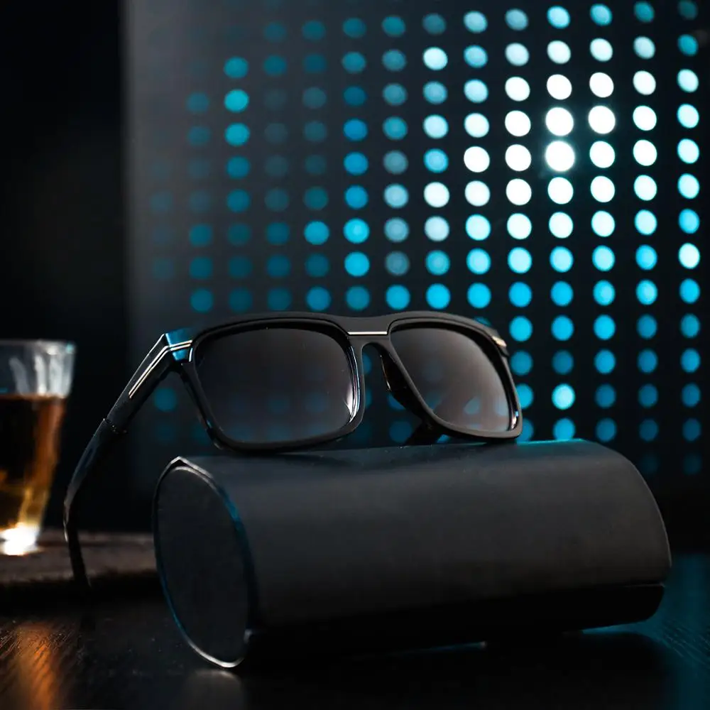 

Yvan New Retro Coating Eyewear UV 400 Women Men Metal Sunglasses Sun Glasses Steampunk Brand Designer Cat Eye Transparent Color