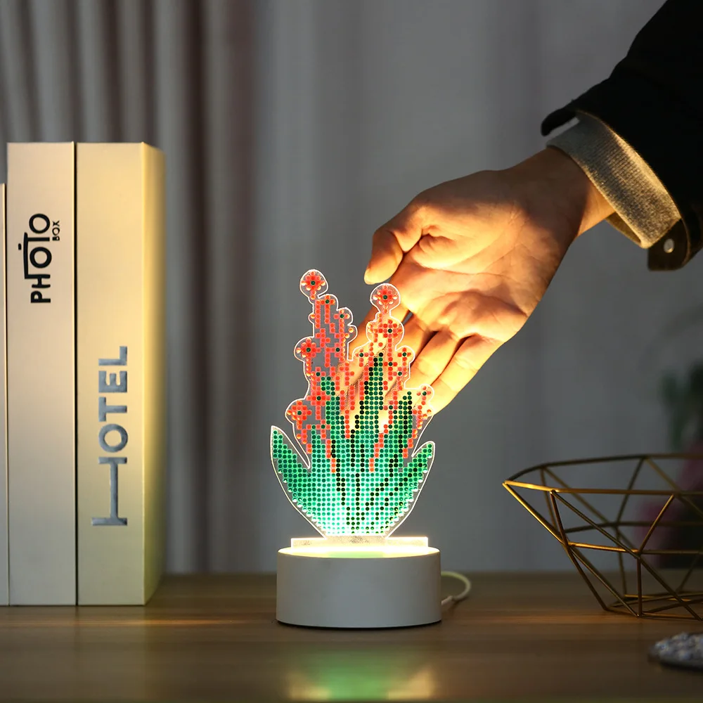 Светодиодная настольная лампа 5D алмазная живопись с цветными вставками Ночной