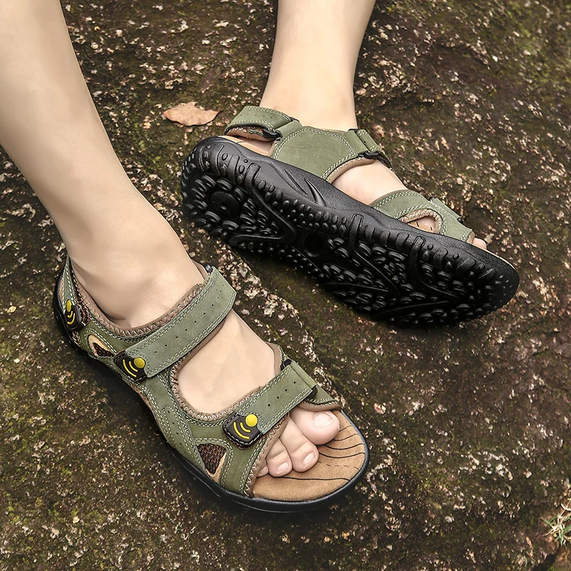 

2020 New Fashion Men Sandals Summer Men Shoes Casual Shoes Outdoor Breathable Beach Sandals 39-45
