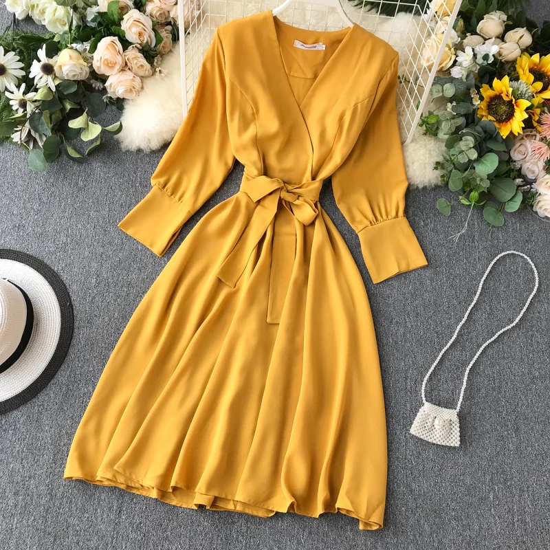 Винтажное приталенное весенне осеннее длинное Бандажное платье миди с v образным