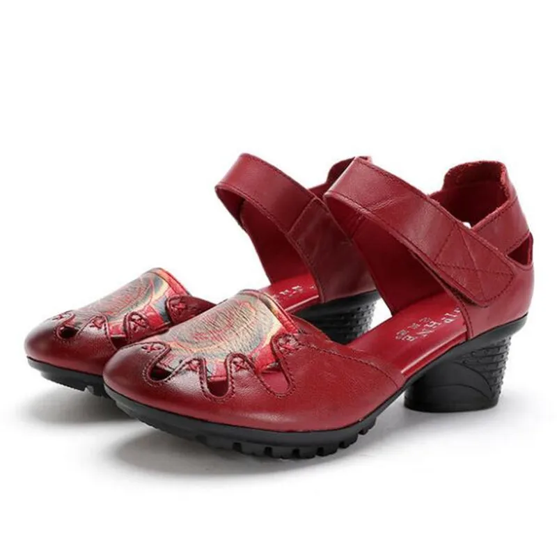 

2020 новые летние сандалии из натуральной кожи с круглым носком классические модные очаровательные женские сандалии нескользящая обувь босо...