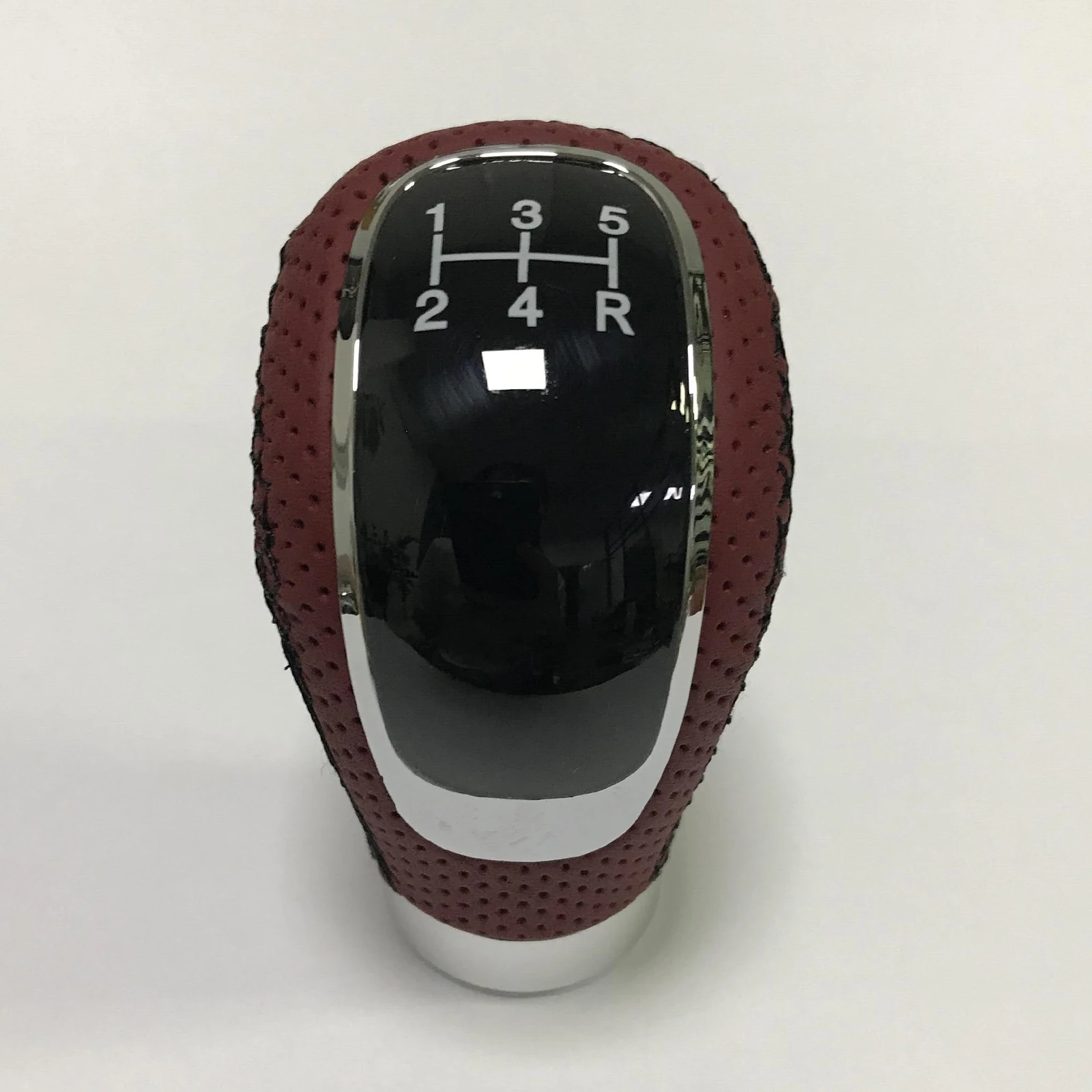 

5 рычагов переключения передач из кожи