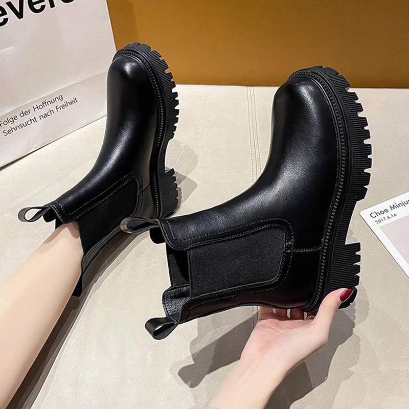 

2021 New Autumn Women's Chelsea Short Boots Black PU Leather Slip-on Women's Thick-soled Nude Boots Round Toe Casual Shoes 35-40