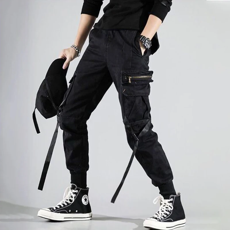 

Streetwear Black Cargo Pants Men Fashion Joggers Sweatpants Japanese Loose Casual Ankle length Trousers