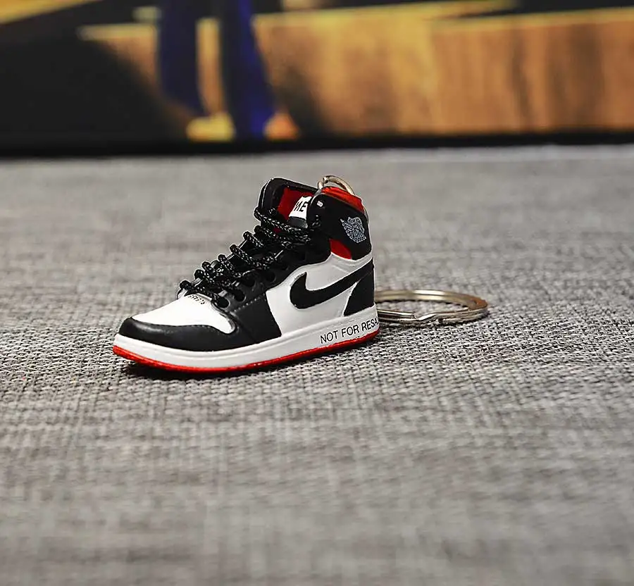 a shoe w metal ring Дропшиппинг aj1 Chicago «не для перепродажи Красный» брелок в виде кроссовка Air Jordan 1 3D мини-кроссовки, запатентованный спортивный обувной брелок с кроссовком - Цвет: a shoe w metal ring