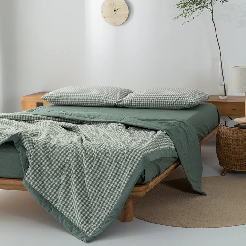 

Summer Cooling Quilt Set With Light Comforter Quilt 100% Cotton Stripe Bed Fitted Sheet Set Comforter Three And Four Pieces