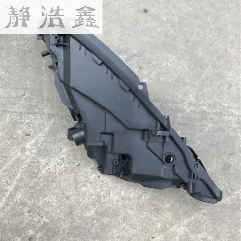 Головной светильник задняя часть корпуса головной основание пластик черный