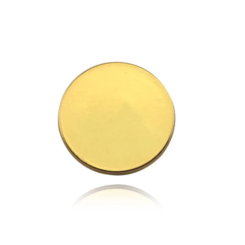 Золотая брошь в стиле аниме Невероятные приключения Джоджо креативная заколка с