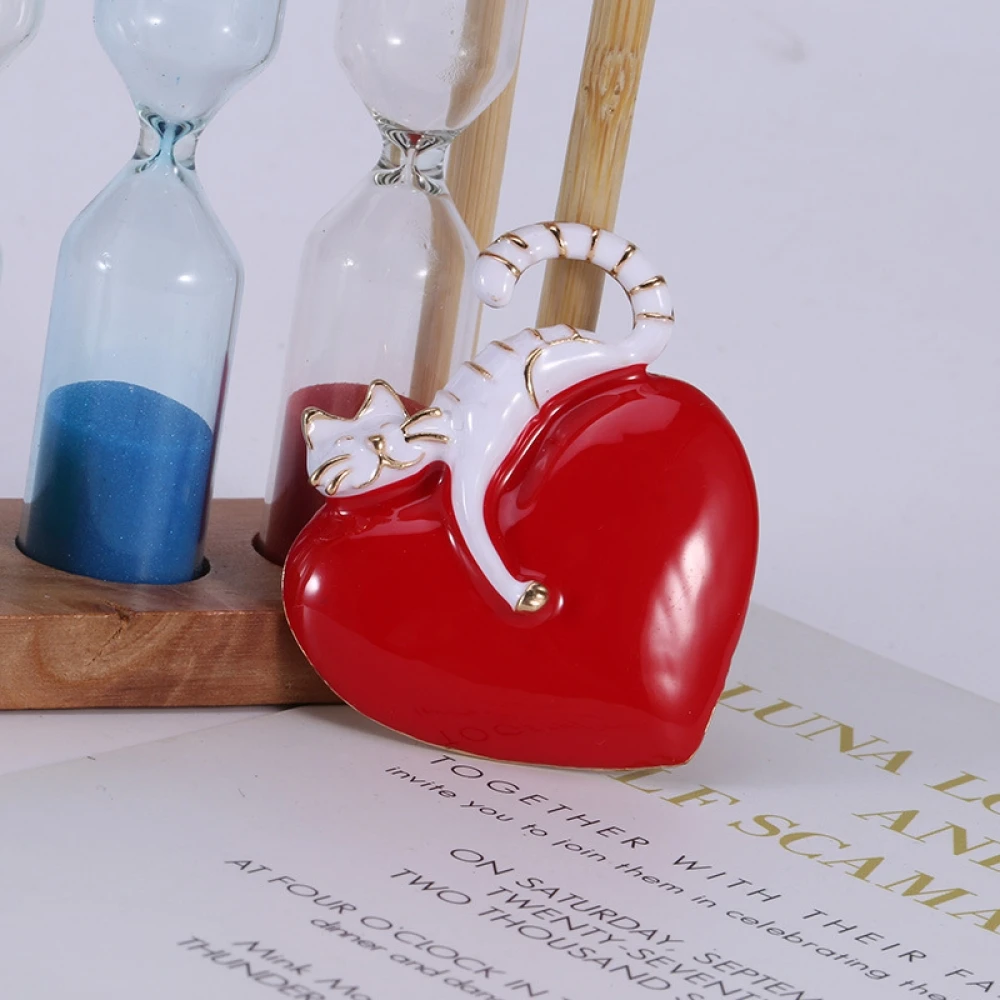 1 шт. сплав сердце броши-кошки для женщин аксессуары воротник игла одежда булавка