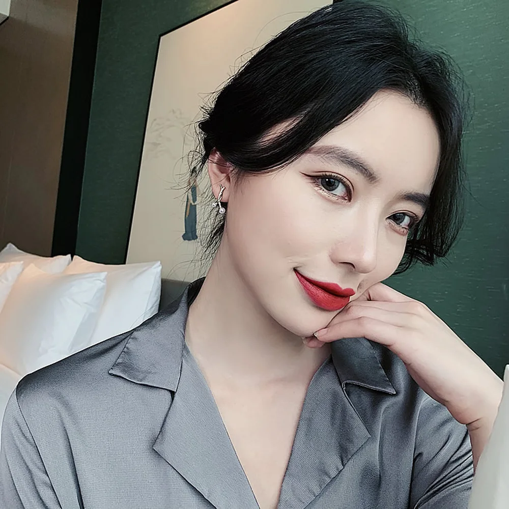 

Simple Little Pearl Earrings, 2021 South Korea Temperament Woman Delicate Jewelry Gifts