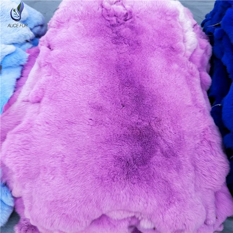 

Wholesale Custom Dyed 100% Rex Rabbit Fur Skins Plate for Jacket Collar Garment Pelts