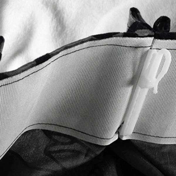 

200PCS Plastic Curtain Hanging Hooks Stereo Window White Plastic Adjustable Height Curtain Accessories for Hang Ceiling 9cm