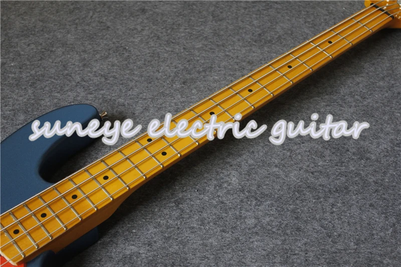 Материал синяя глянцевая отделка музыка человек струна луч электрический бас