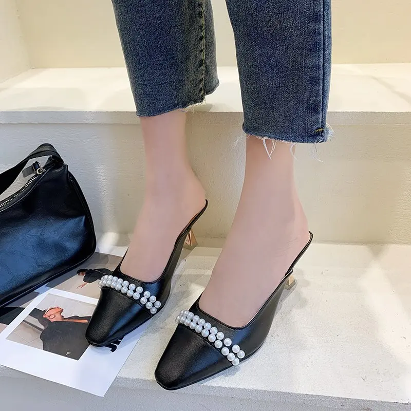 

VMTI 2021 Spring and Summer Pearl Decoration High-Heeled Slippers Female Baotou Fashion Stiletto Shallow Mouth Slippers